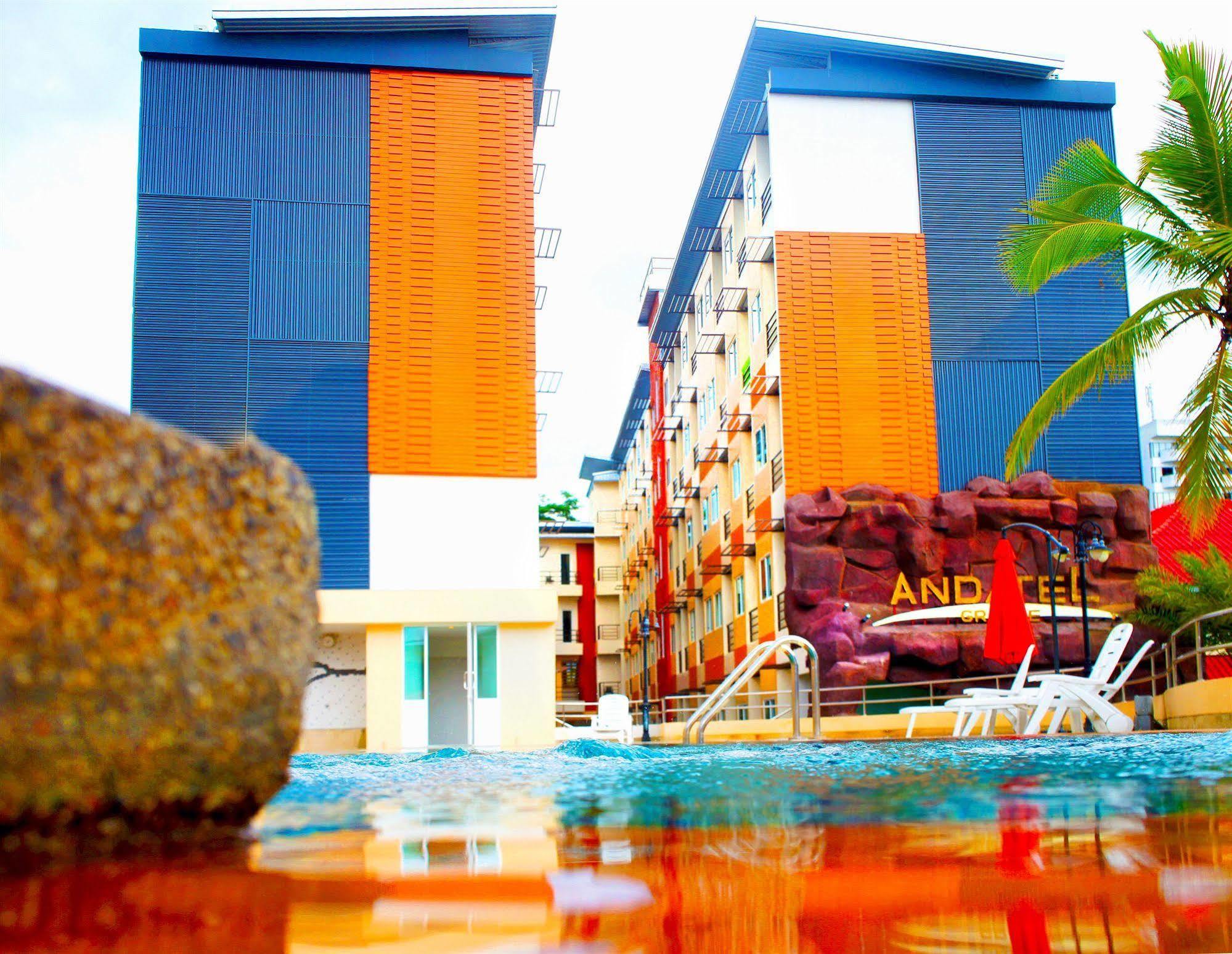Andatel Grande Patong Phuket Buitenkant foto