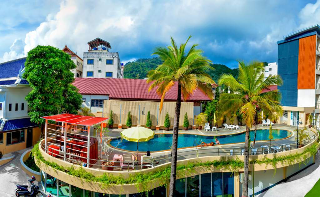 Andatel Grande Patong Phuket Buitenkant foto