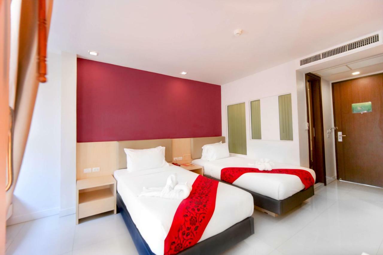Andatel Grande Patong Phuket Buitenkant foto