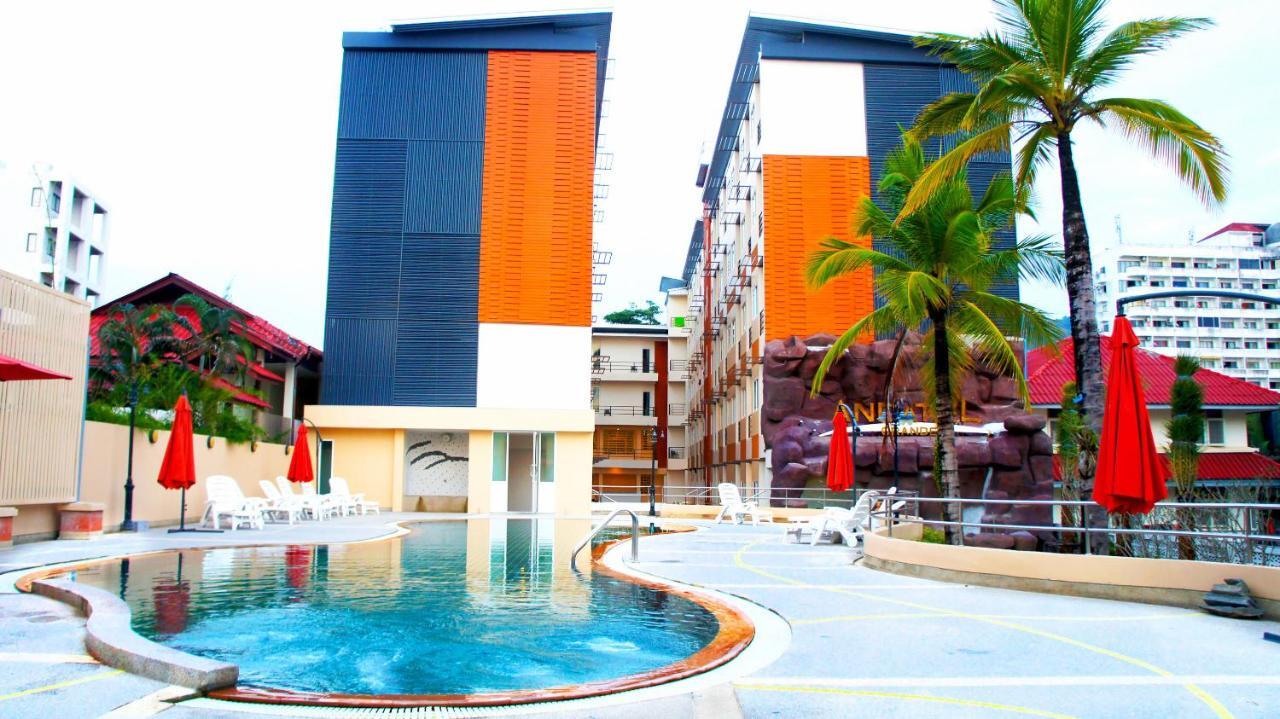 Andatel Grande Patong Phuket Buitenkant foto